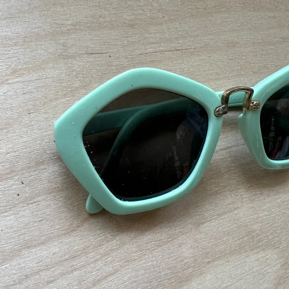 Kids sunglasses